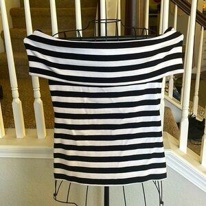 BANANA REPUBLIC BLACK & WHITE OFF THE SHOULDER TOP